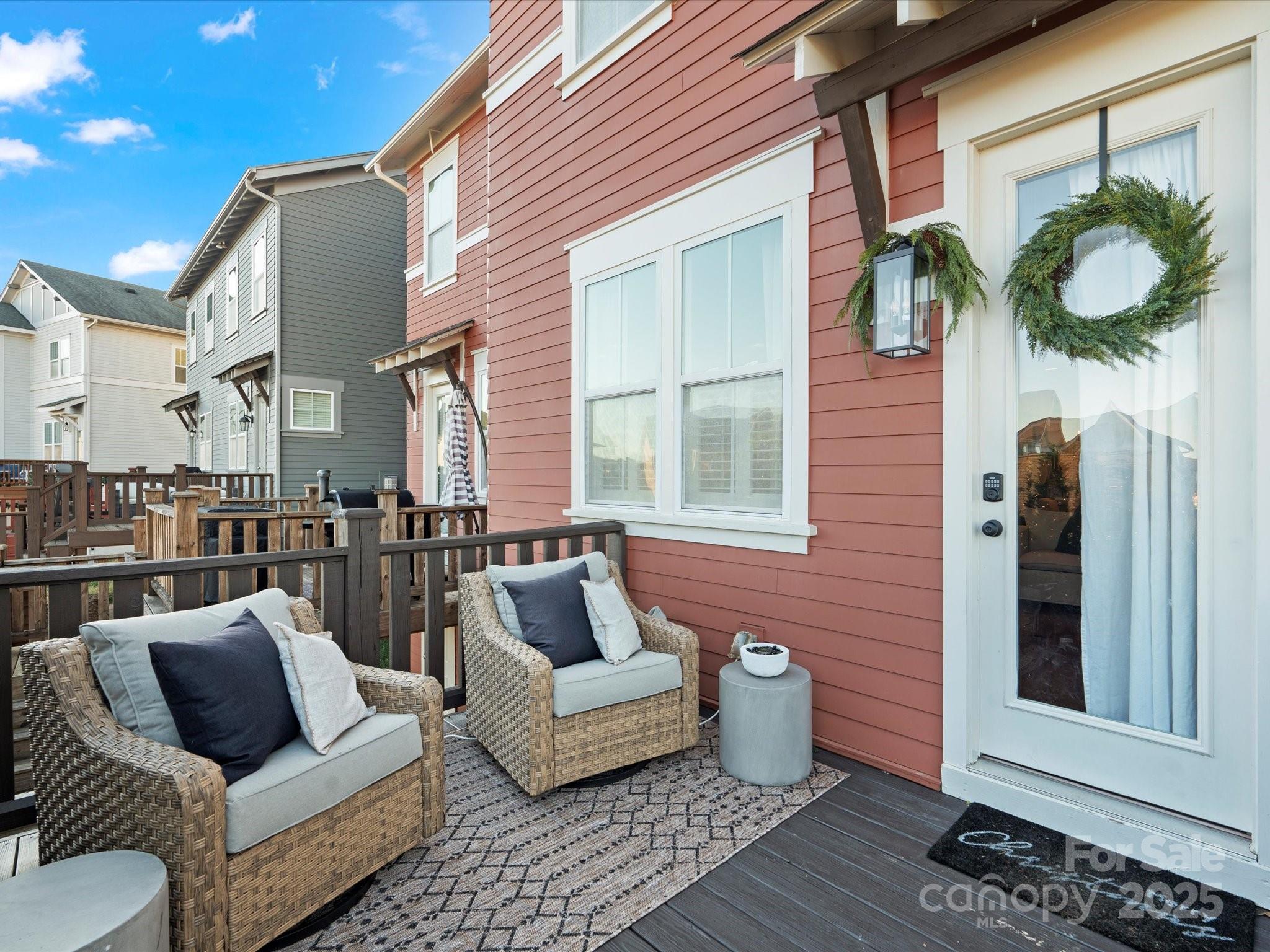 Riverwalk - Residential