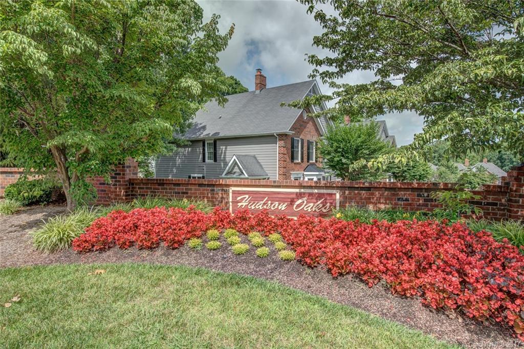 Hudson Oaks - Residential