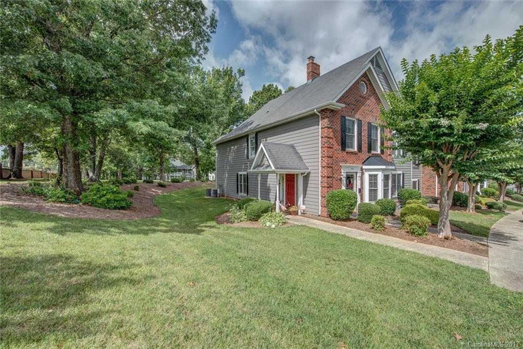 Hudson Oaks - Residential