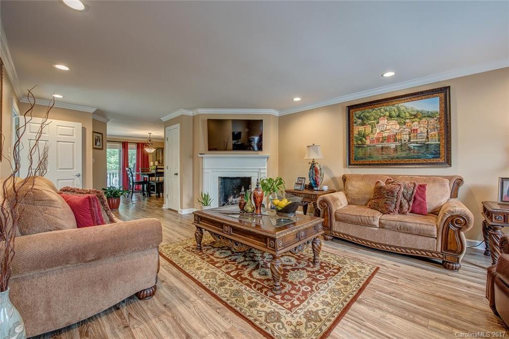 Hudson Oaks - Residential