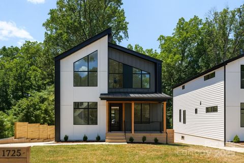 1725 Seifert Circle Charlotte NC 28205