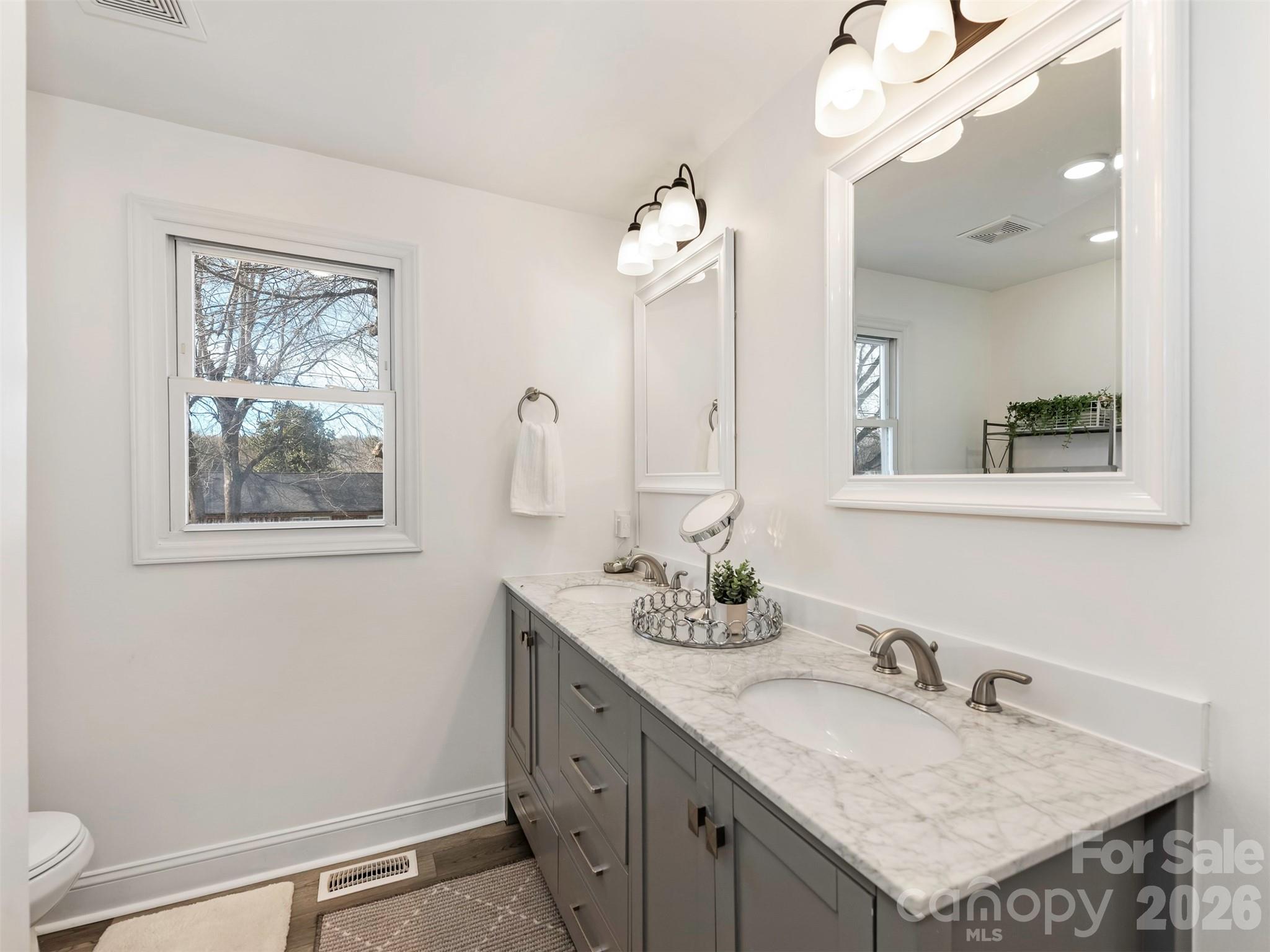 Rollingwood - Residential