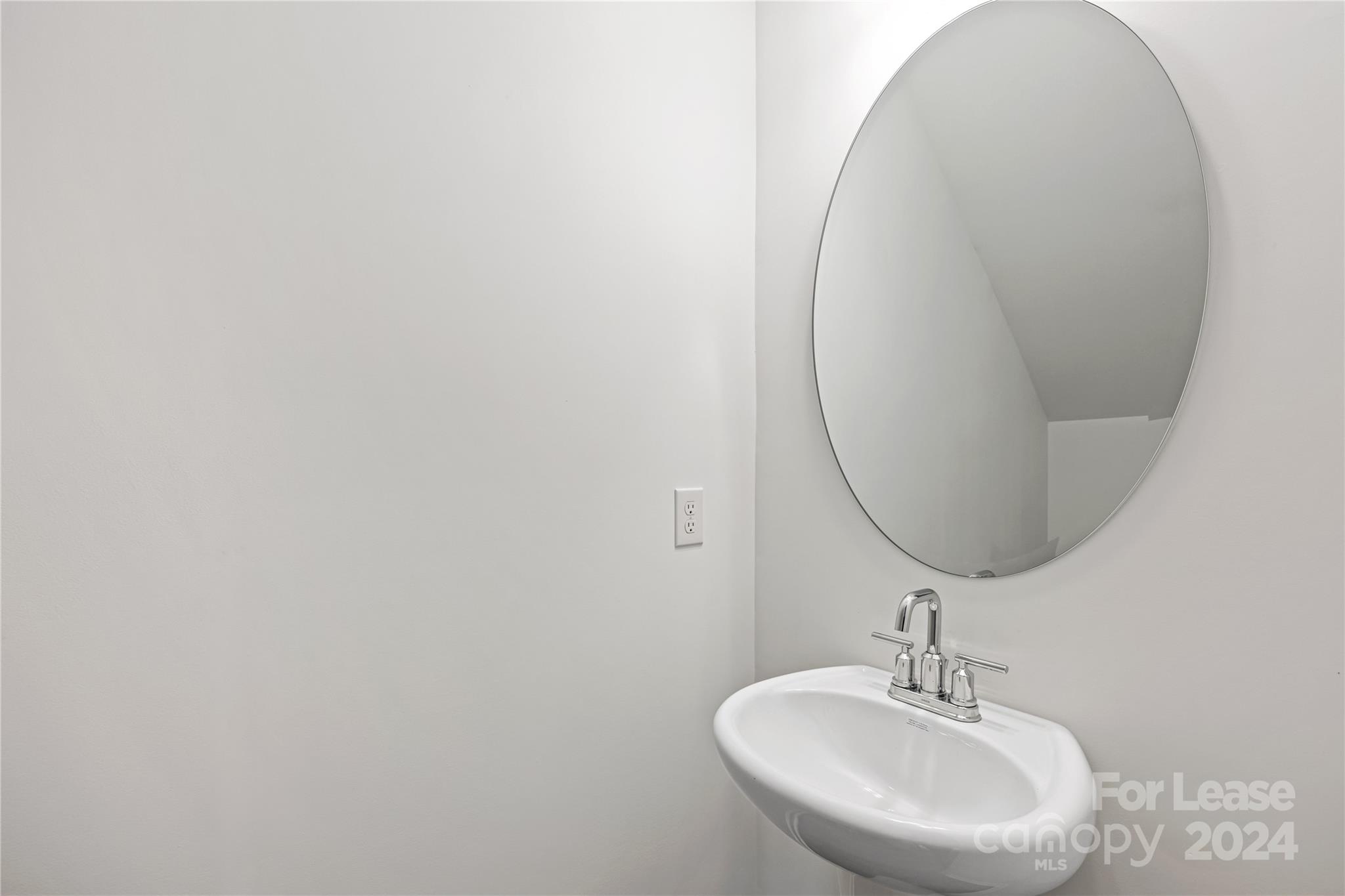 Odell Corners - Residential Lease