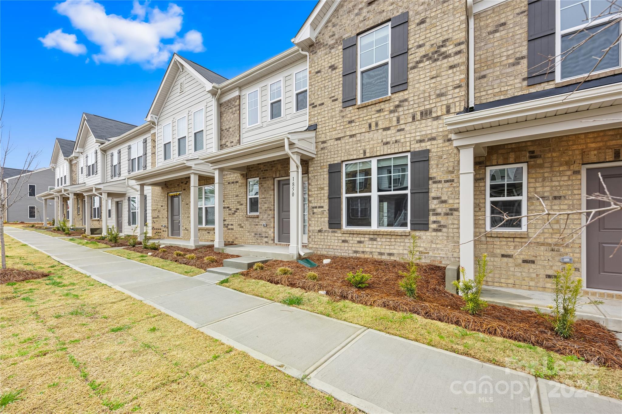 Odell Corners - Residential Lease