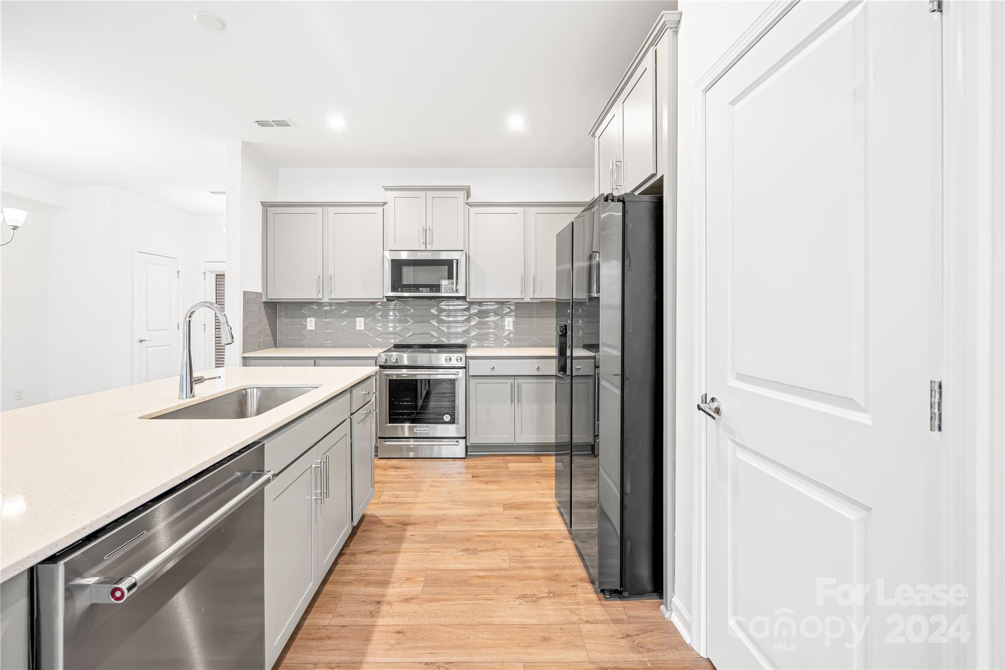 Odell Corners - Residential Lease