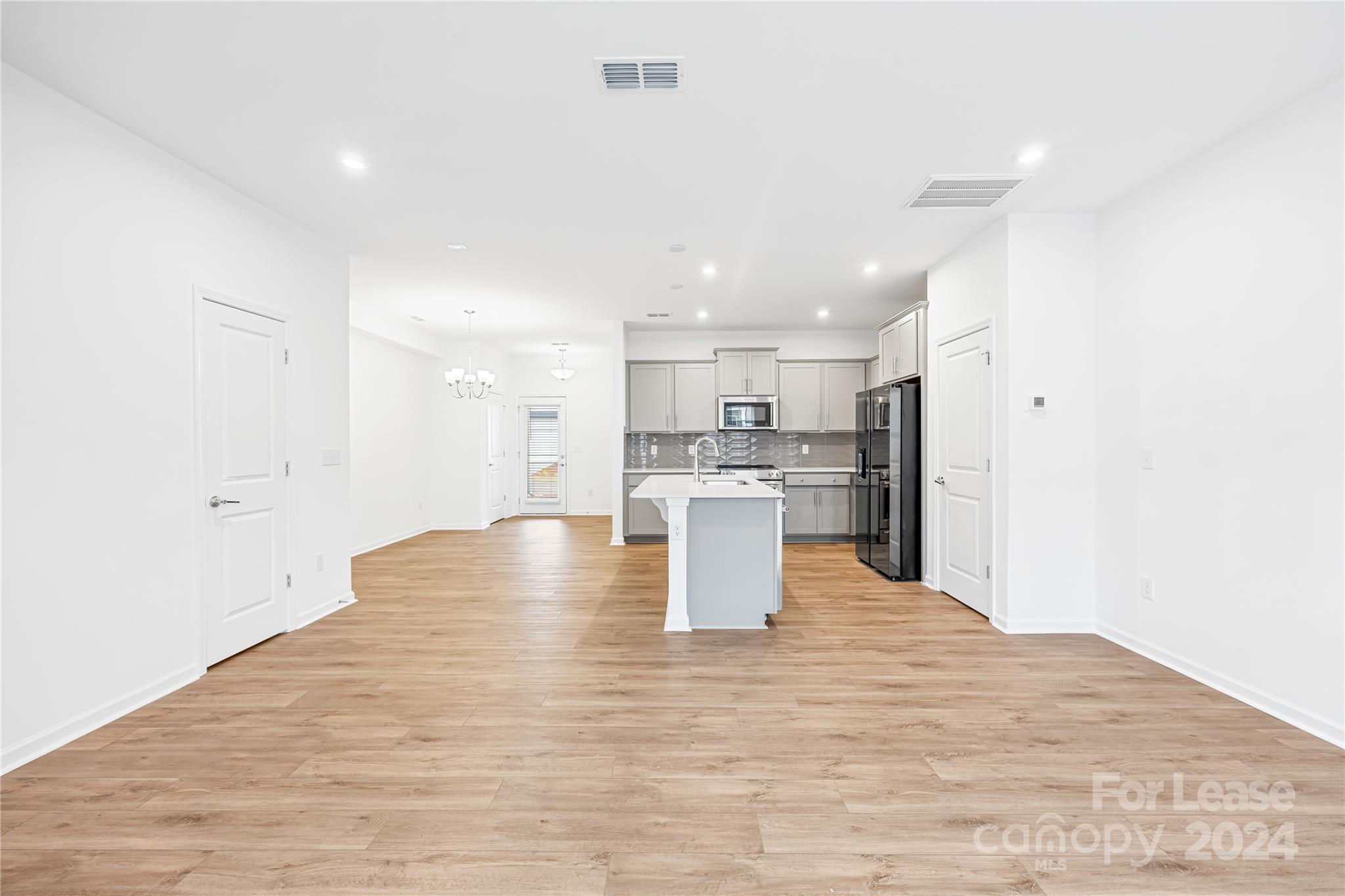 Odell Corners - Residential Lease