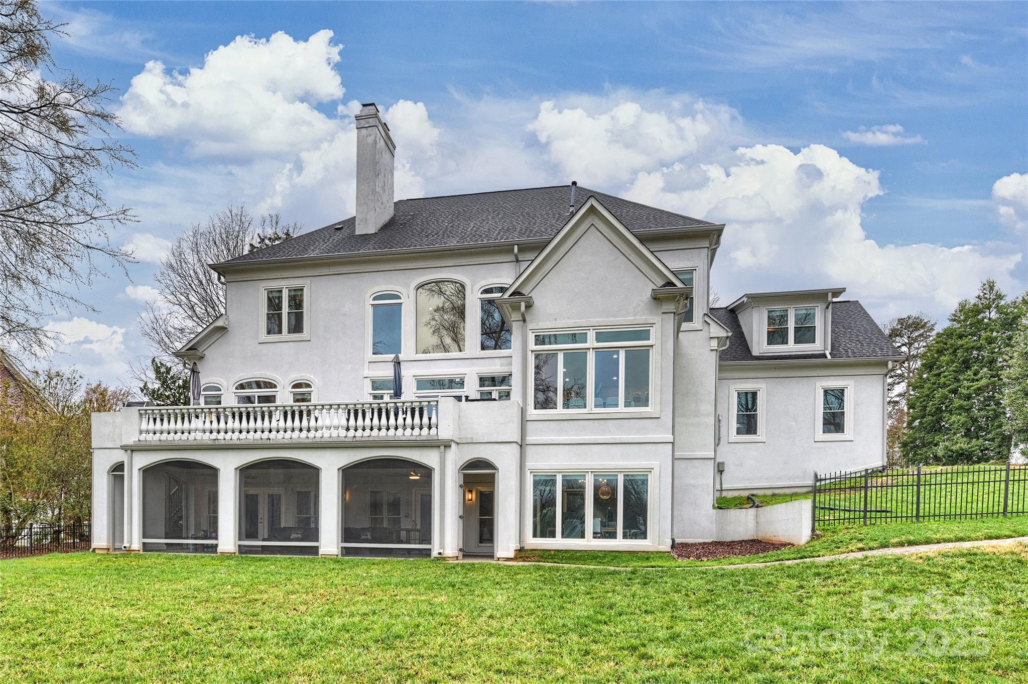 Piper Glen - Residential