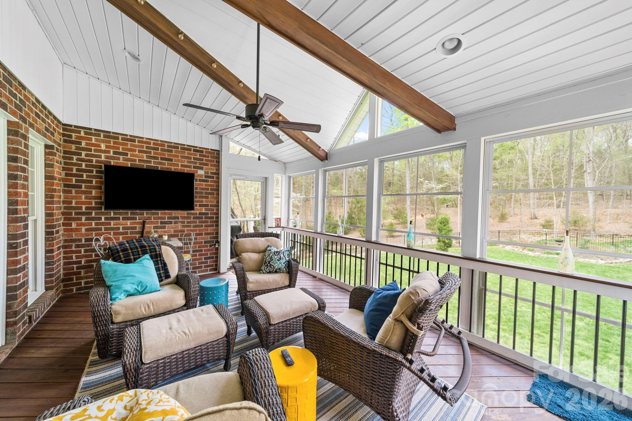 Country Road - Residential