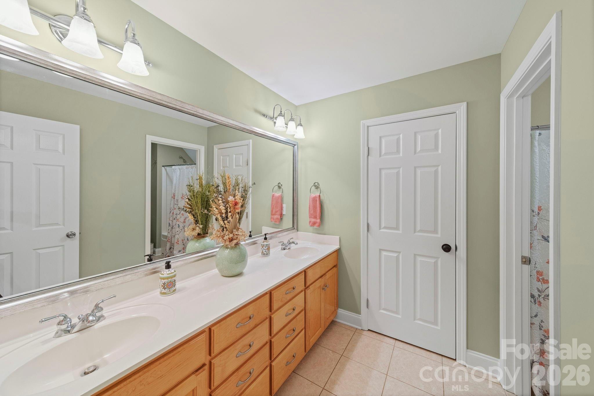 Country Road - Residential