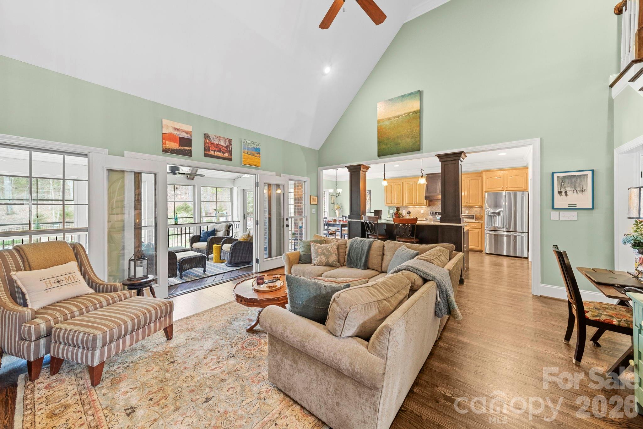 Country Road - Residential