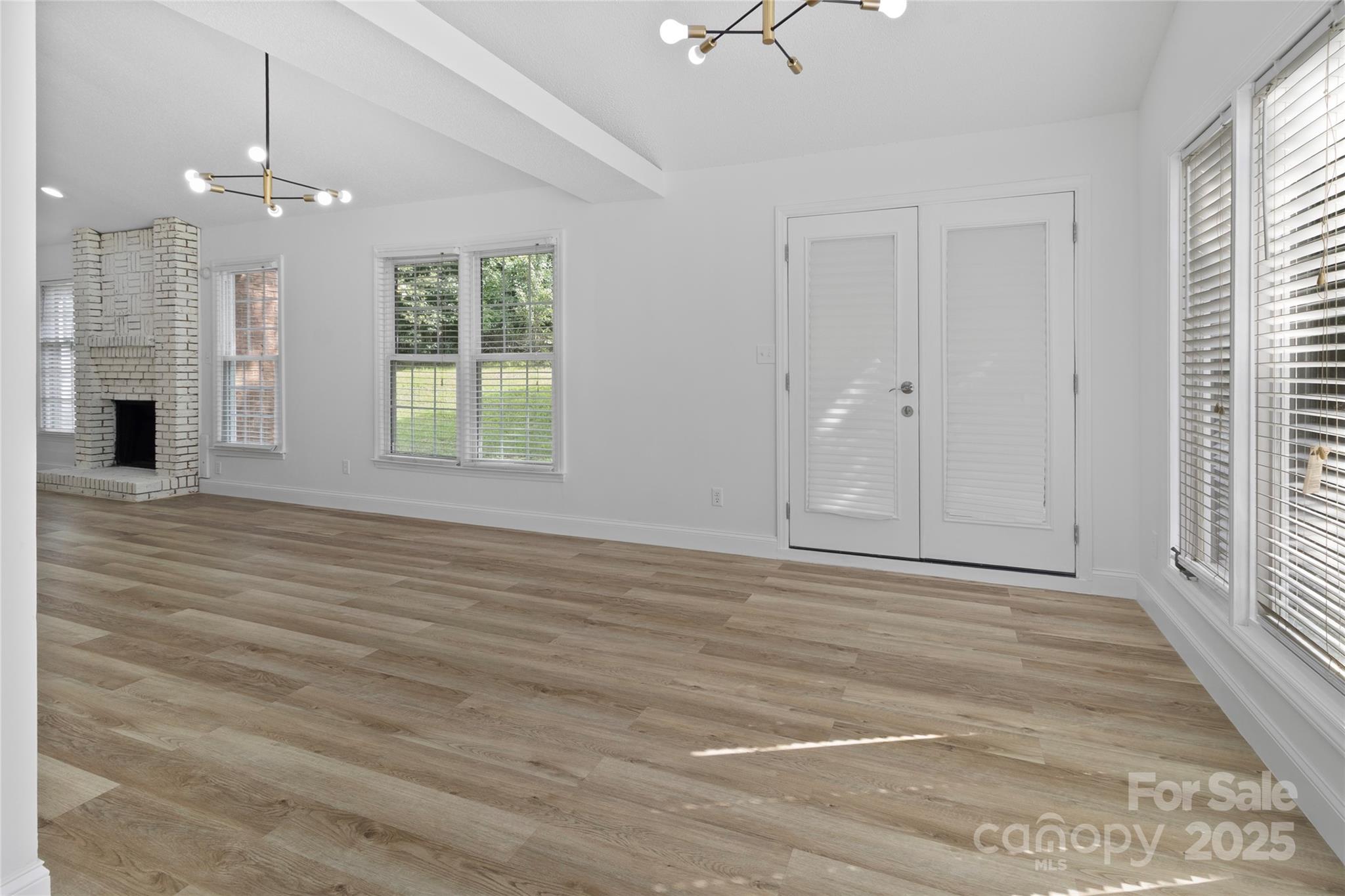 Shelton - Residential