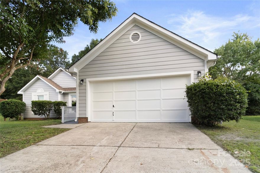 Fully Renovated & Move-In Ready!
This home features a brand-new roof, modern kitchen, updated bathrooms, and new flooring throughout—a bright open layout with stylish lighting, a white brick fireplace, and large windows for natural light. The kitchen includes stainless steel appliances and a farmhouse sink. Private backyard perfect for entertaining. Everything is new—just move in and enjoy! Seller is related to the buyer