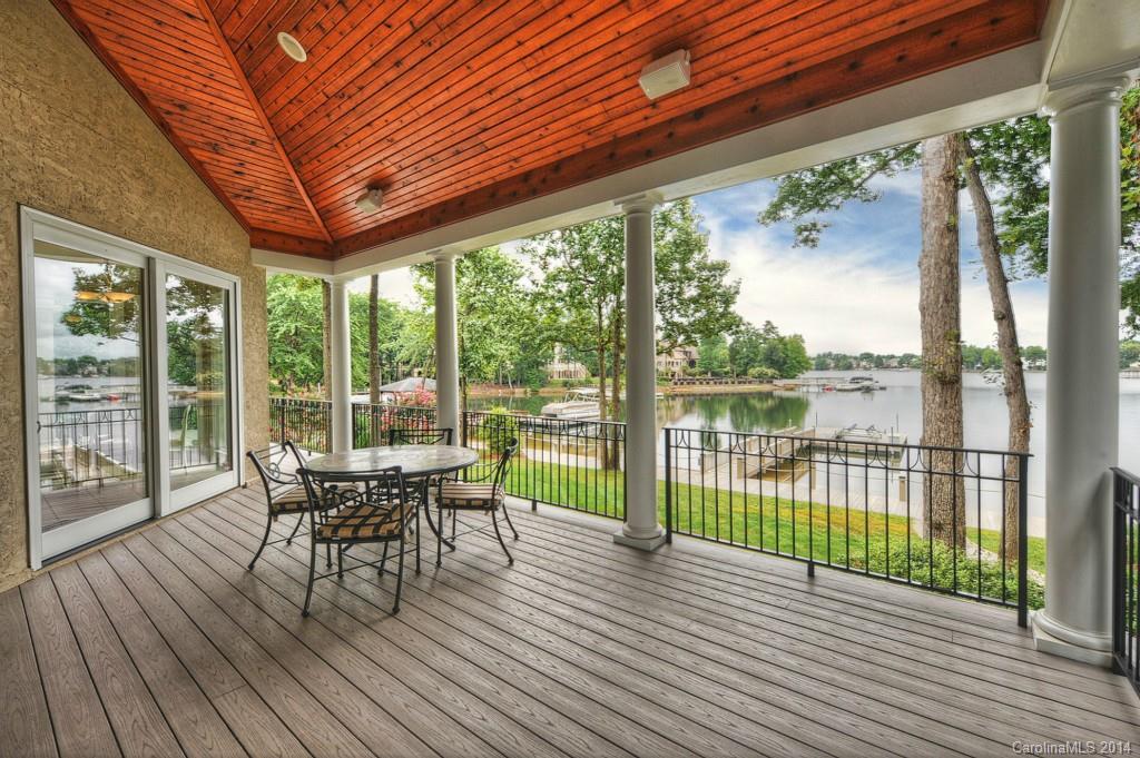 The Peninsula - Residential