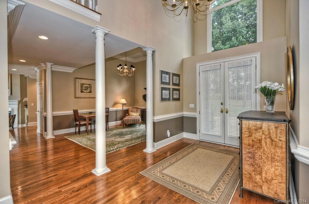 The Peninsula - Residential