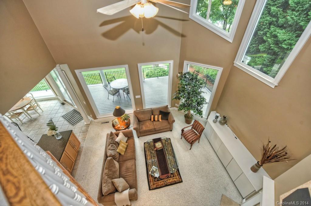 The Peninsula - Residential