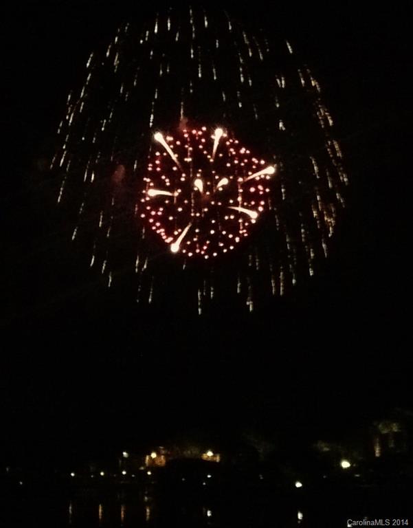 The Peninsula - Residential