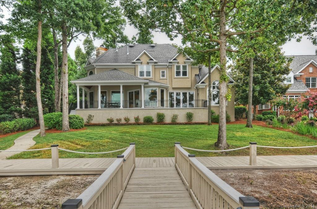 The Peninsula - Residential