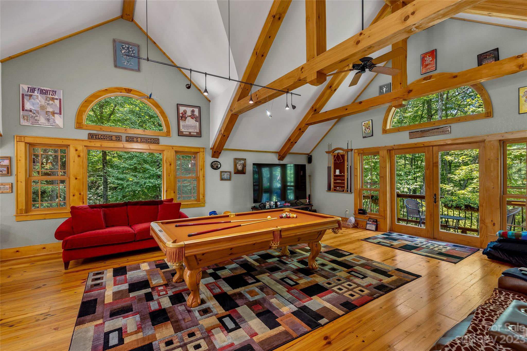 Sherwood Forest - Residential