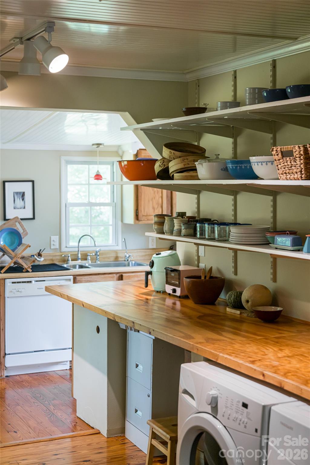 Haw Creek - Residential