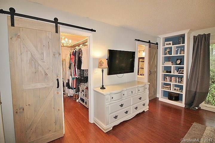 River Hills - Residential