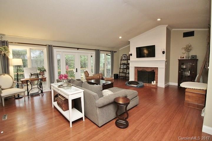 River Hills - Residential