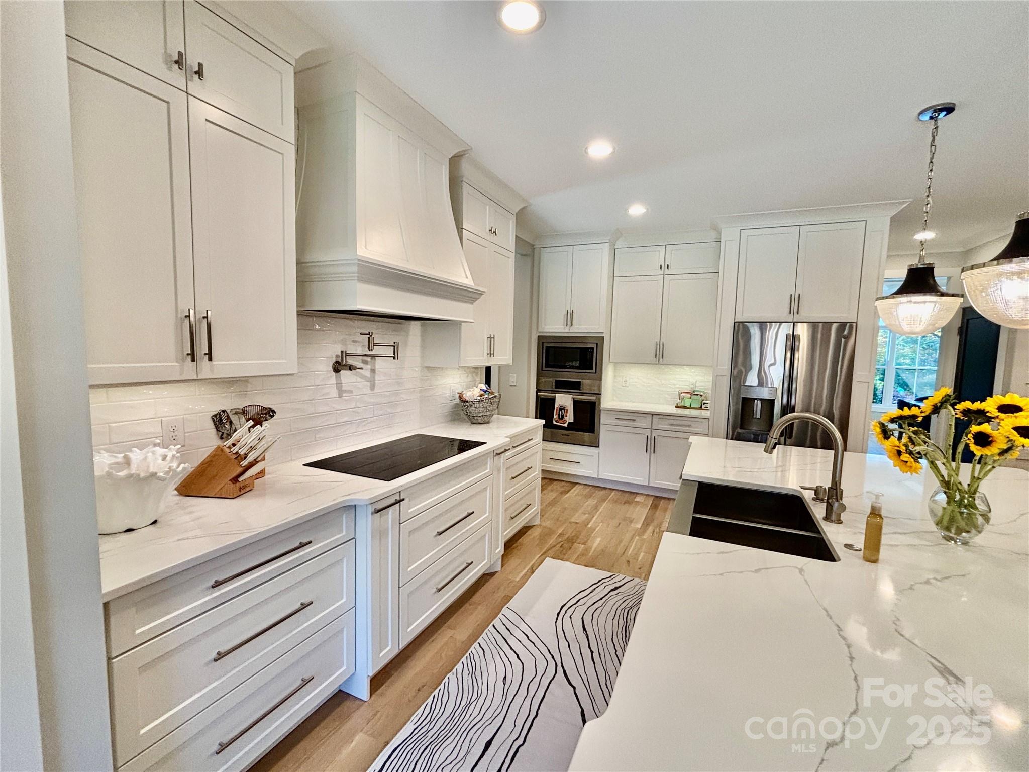 Moores Landing - Residential