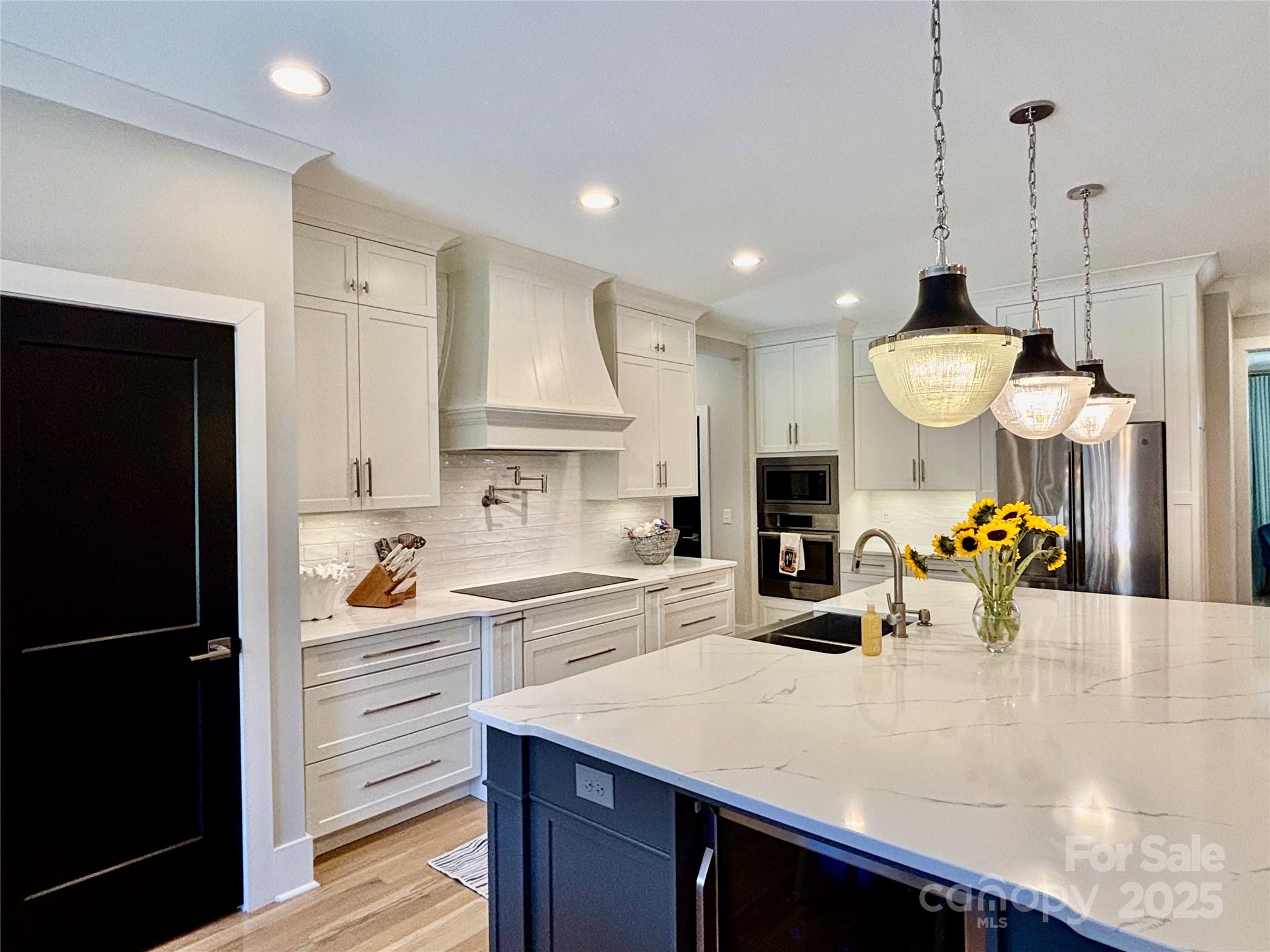 Moores Landing - Residential