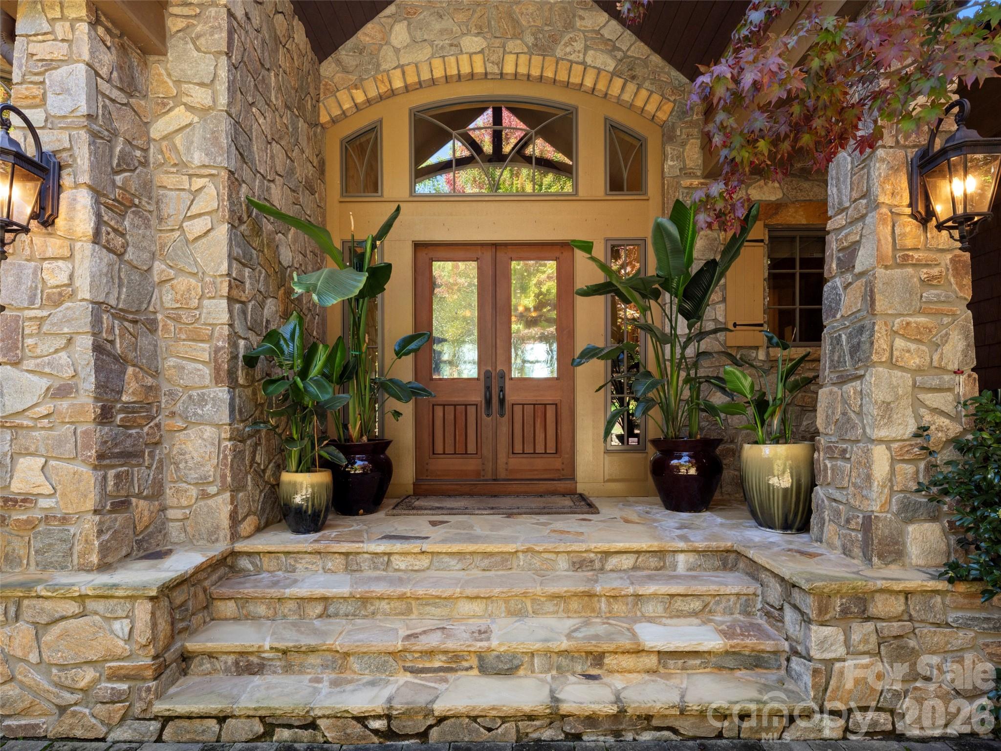 5 Rock Vista Way