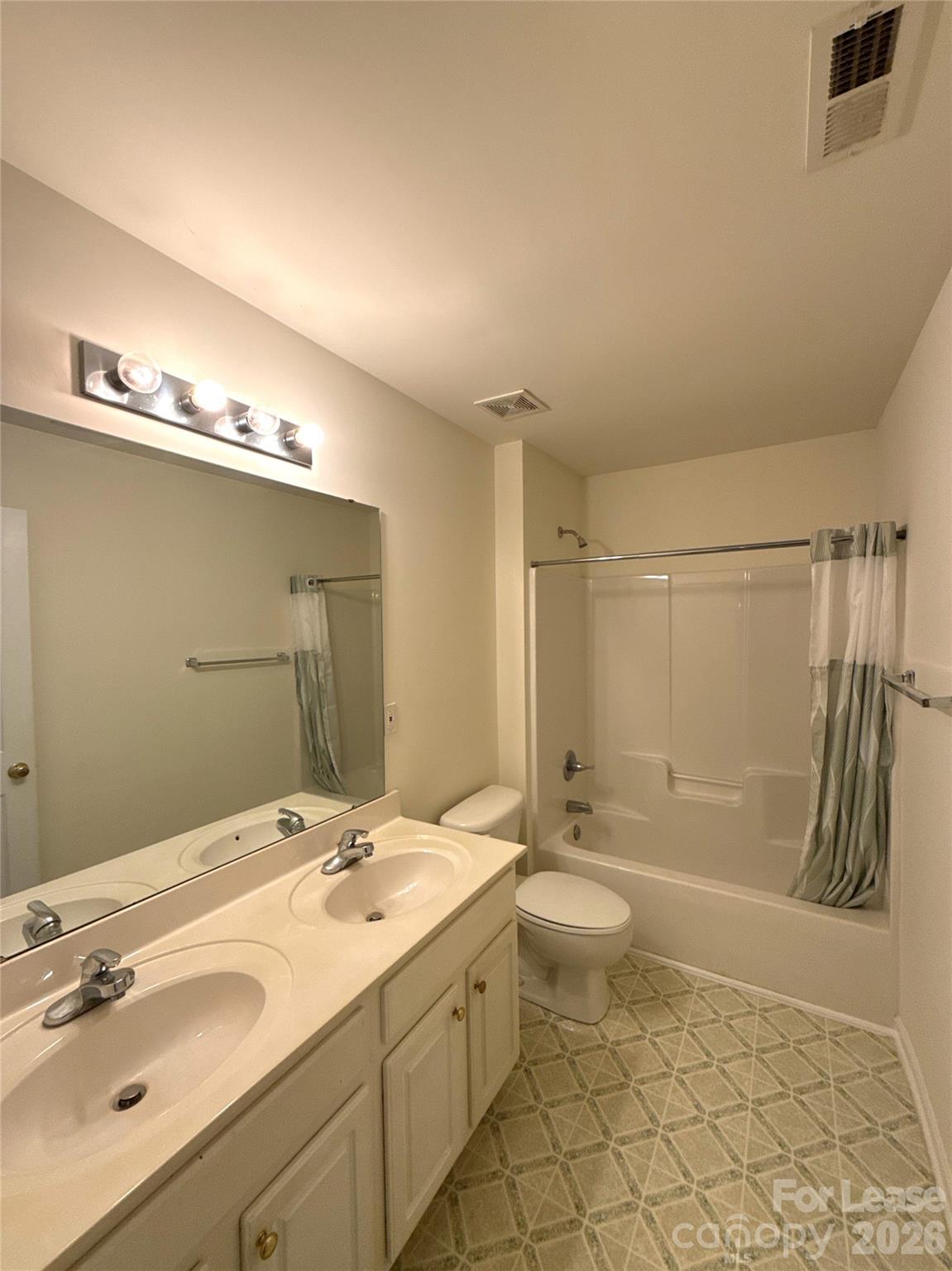 Wyndham Place - Residential Lease