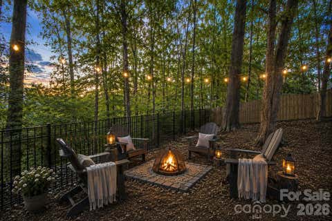 Photo of 16214 Grafham Circle, Huntersville, NC 28078 (MLS # 4372584)