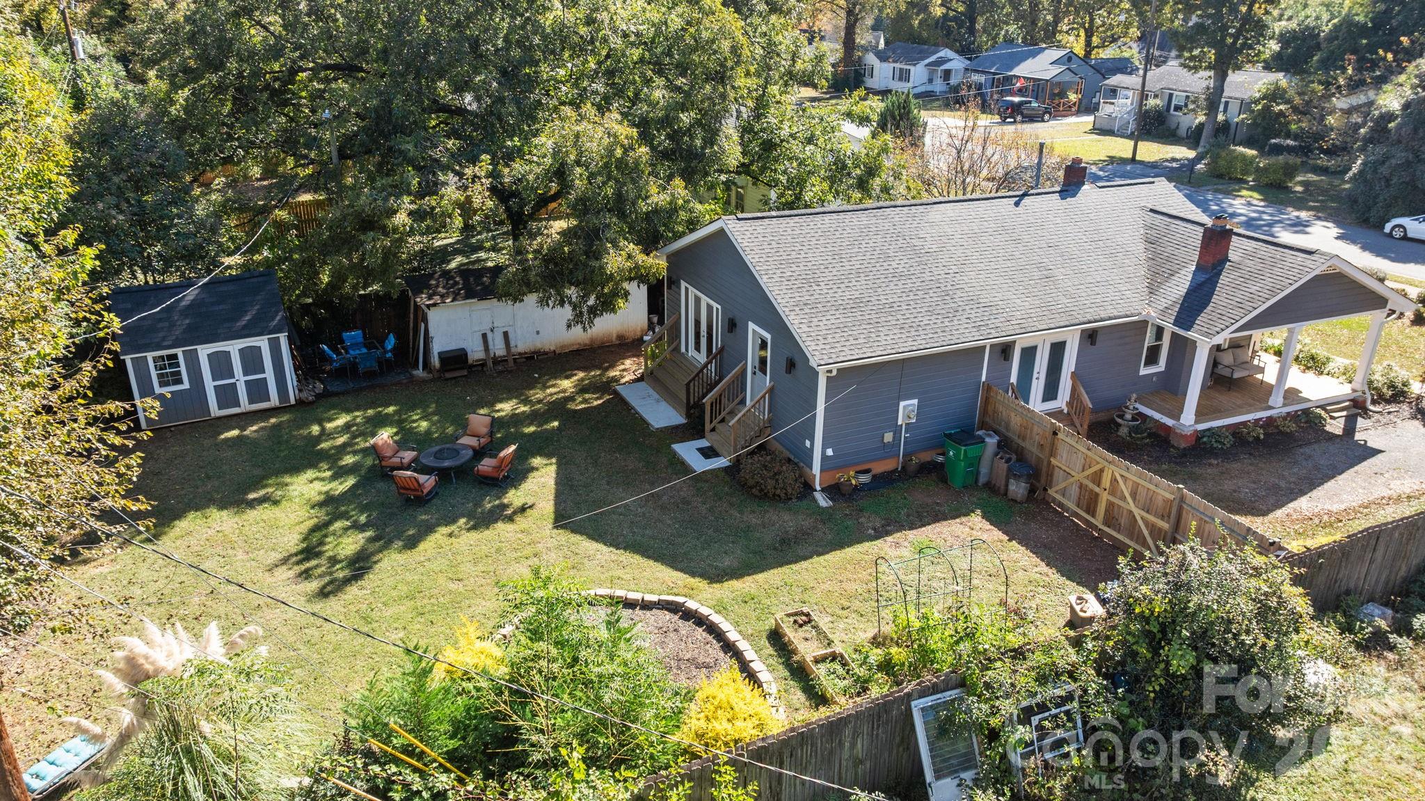 Plaza Heights - Residential