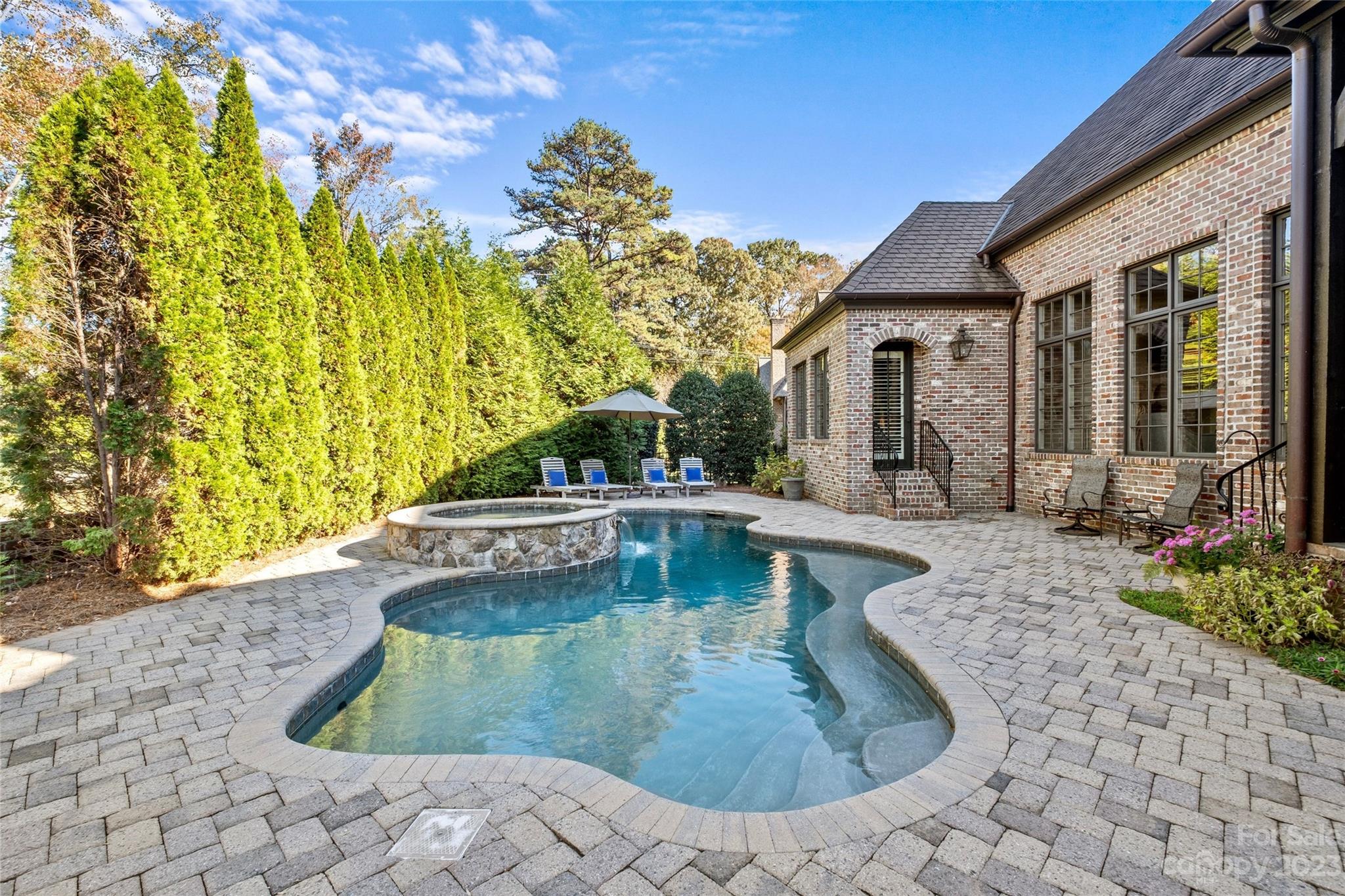 Kingswood - Residential