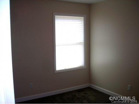 Royal Pines - Residential