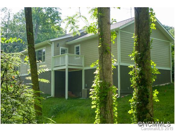Royal Pines - Residential
