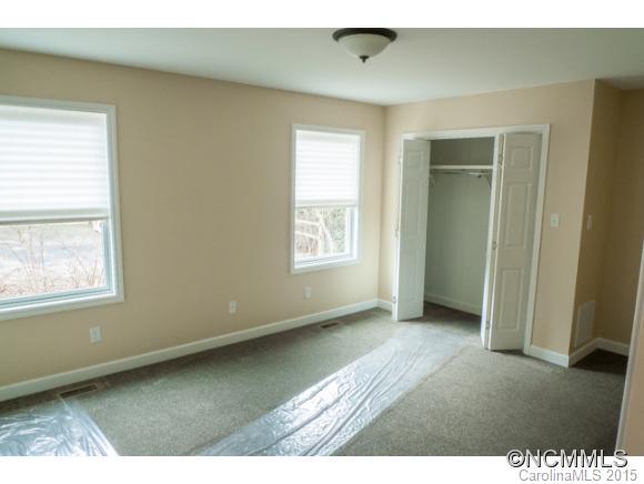 Royal Pines - Residential