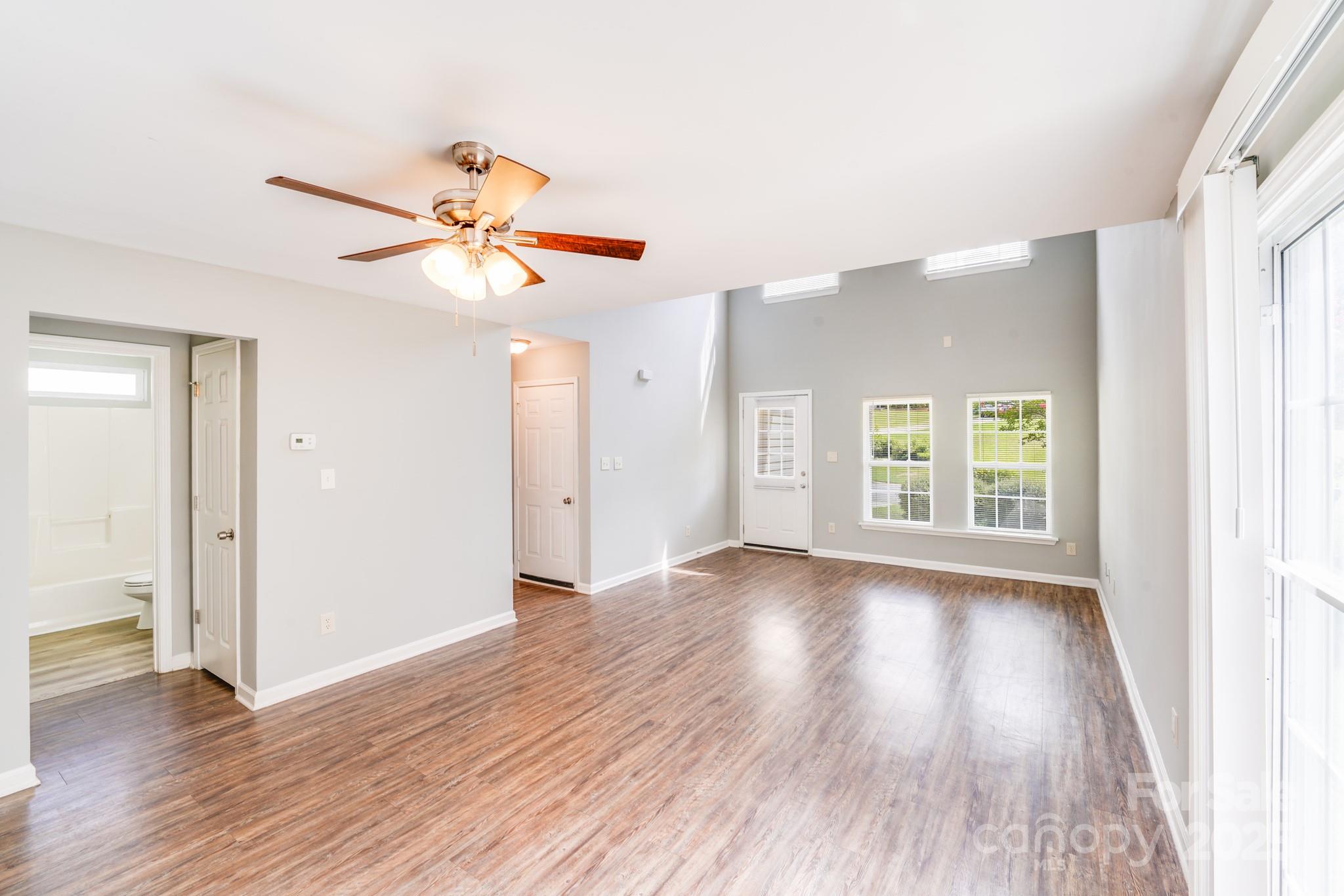 119 Winding Canyon Drive