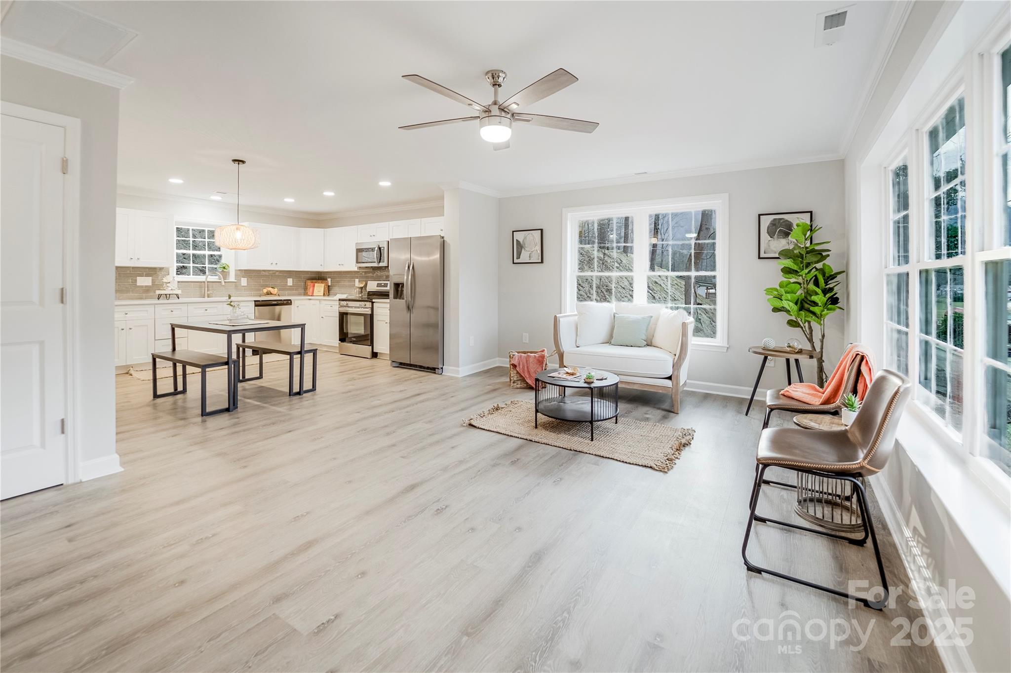 62 Leisure Lane