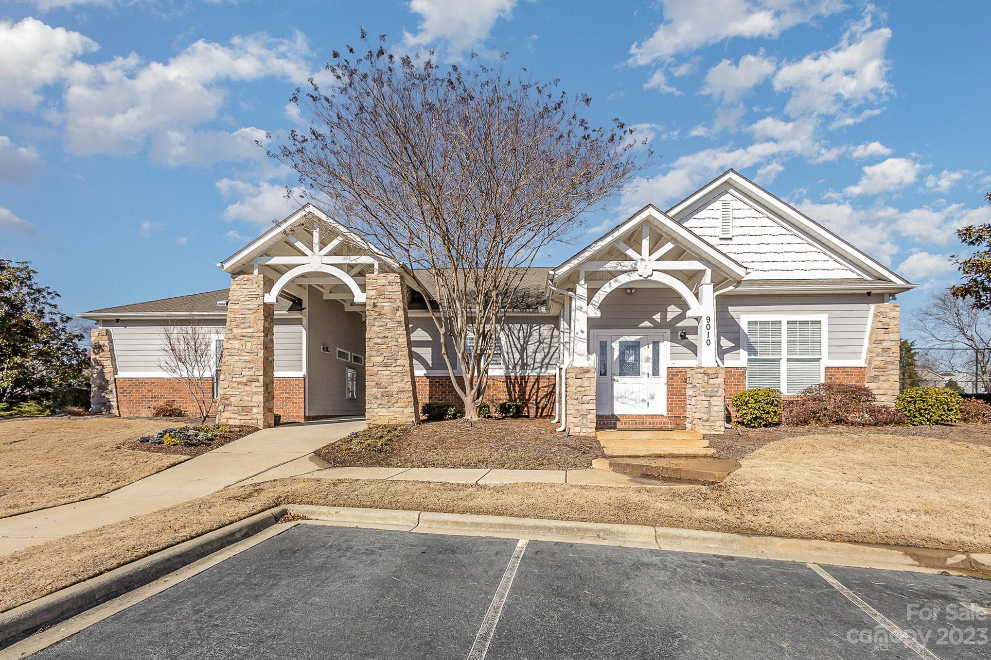 Taylor Glenn - Residential