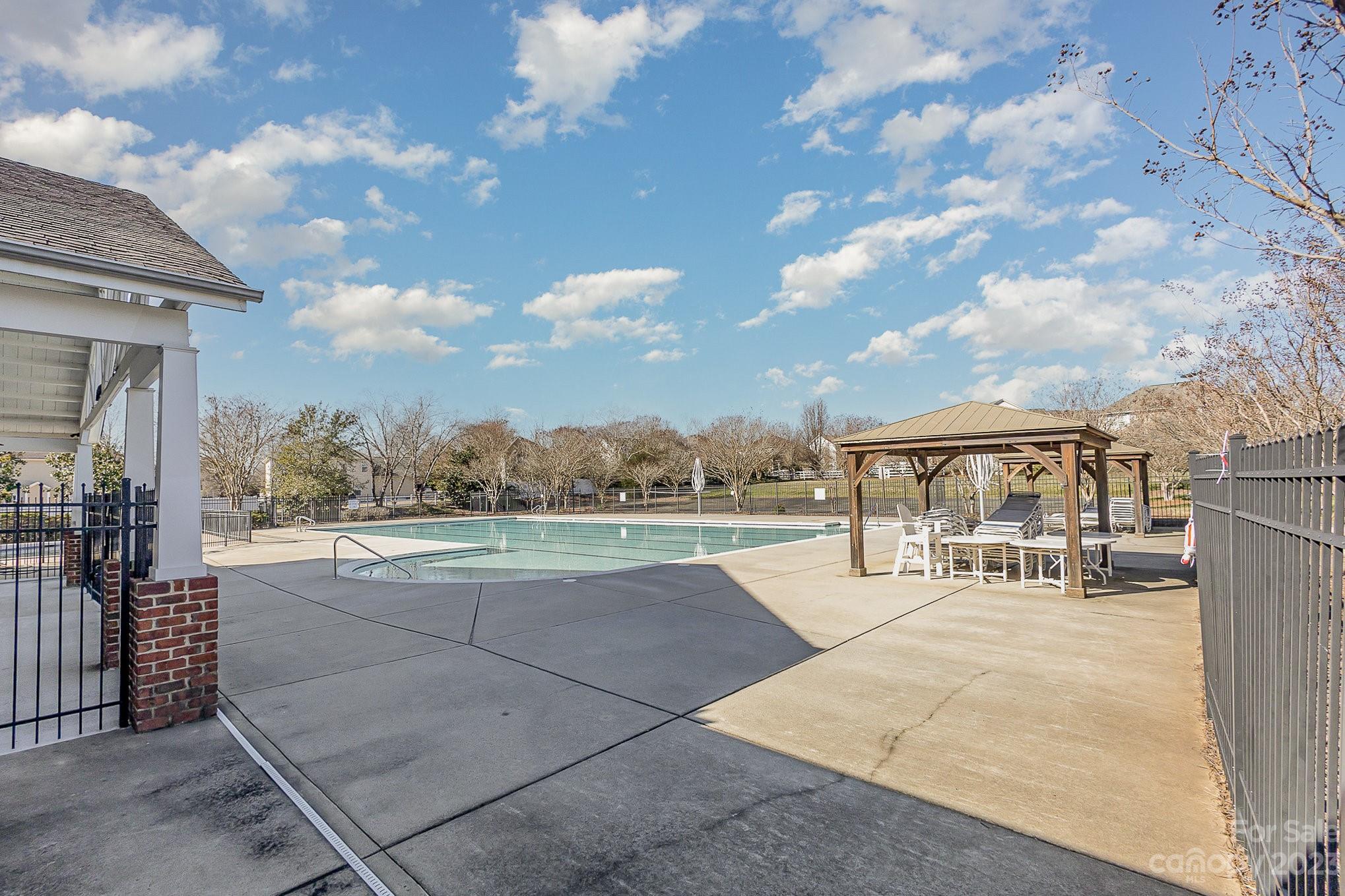 Taylor Glenn - Residential