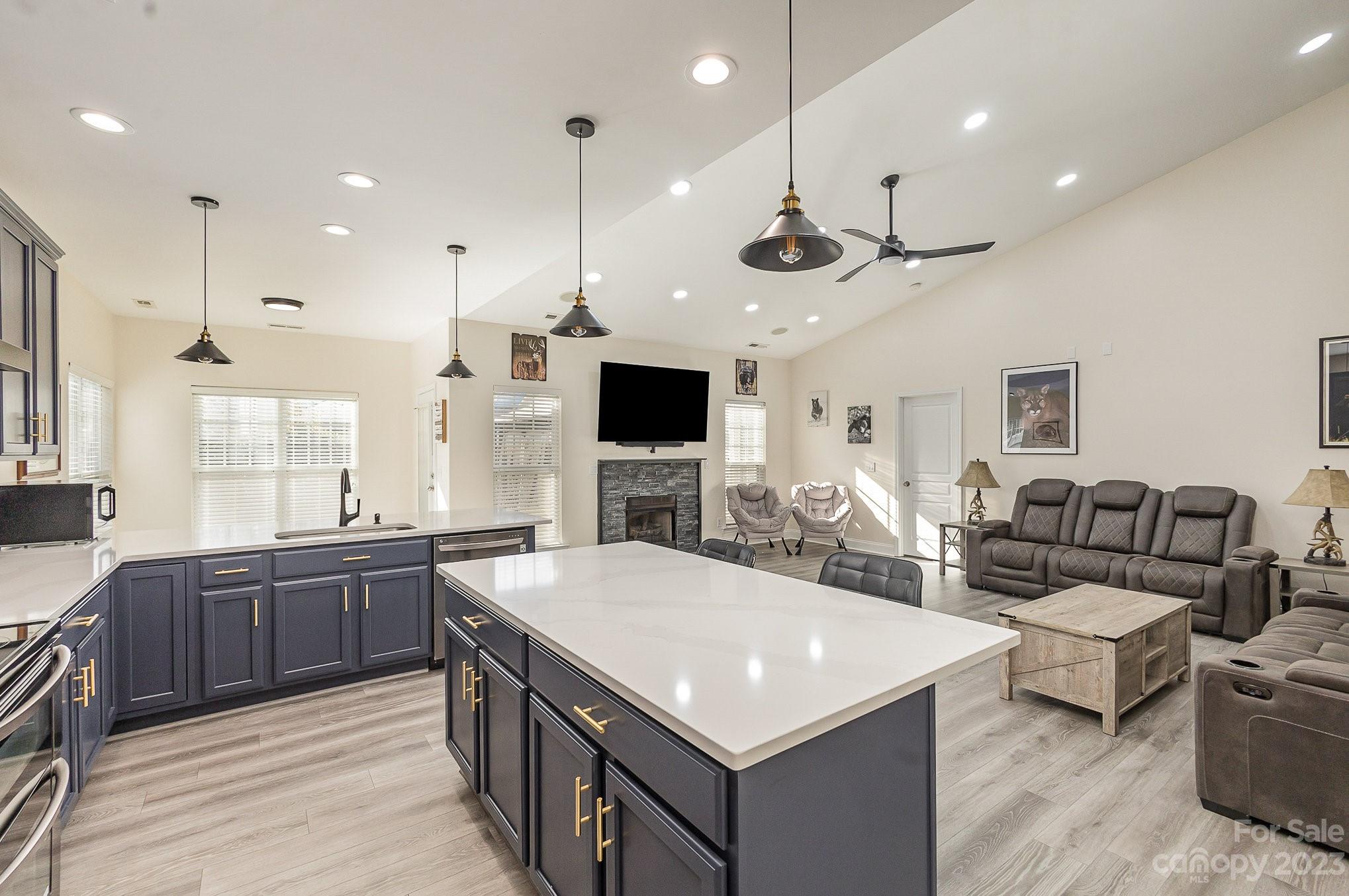 Taylor Glenn - Residential