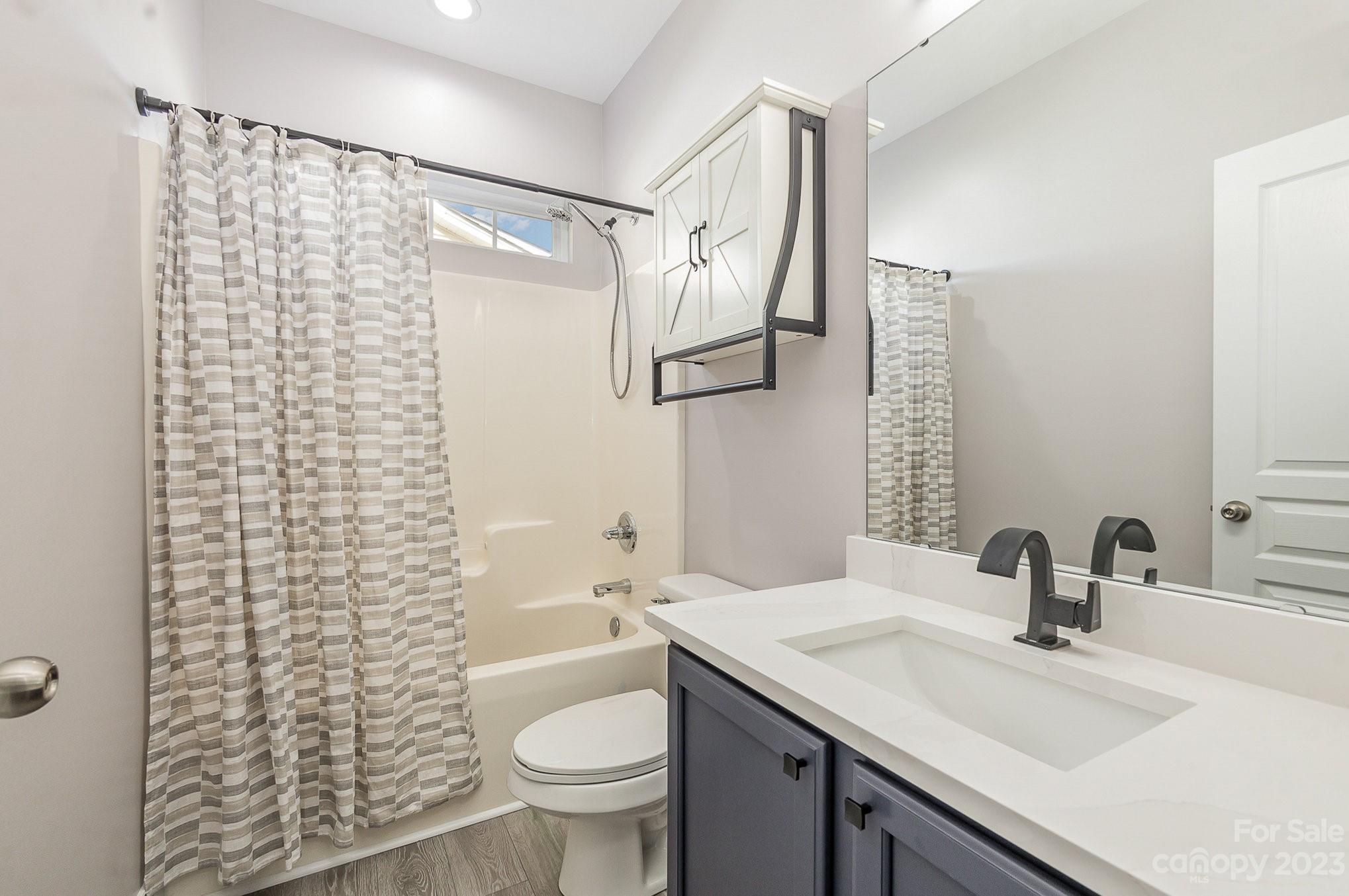 Taylor Glenn - Residential