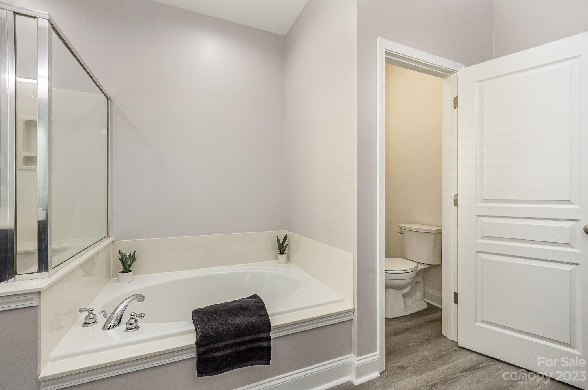 Taylor Glenn - Residential