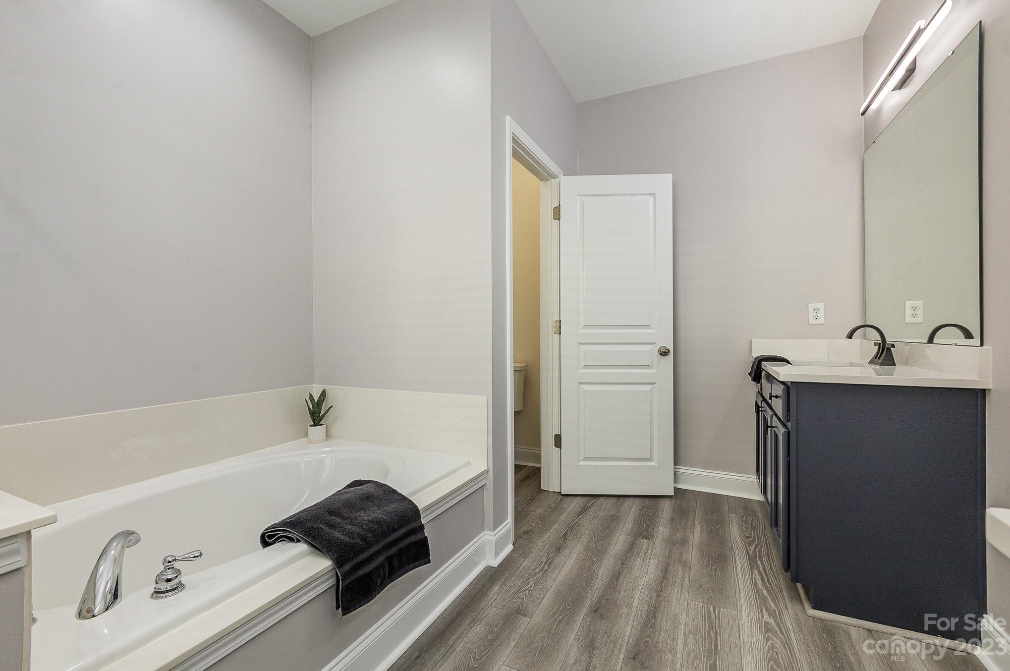 Taylor Glenn - Residential