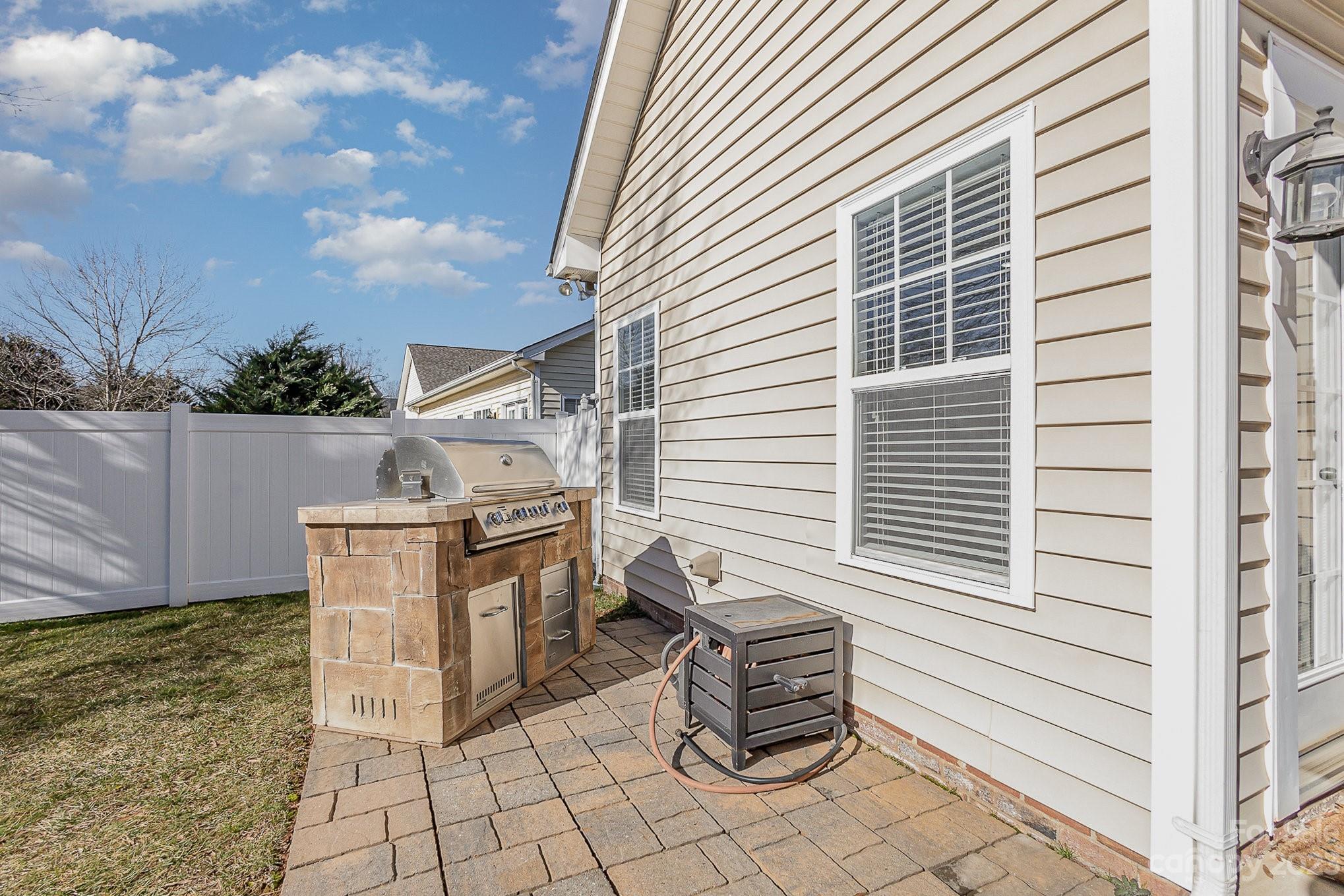 Taylor Glenn - Residential