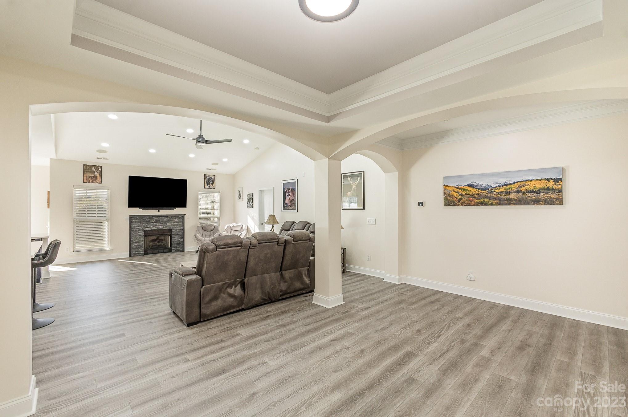 Taylor Glenn - Residential