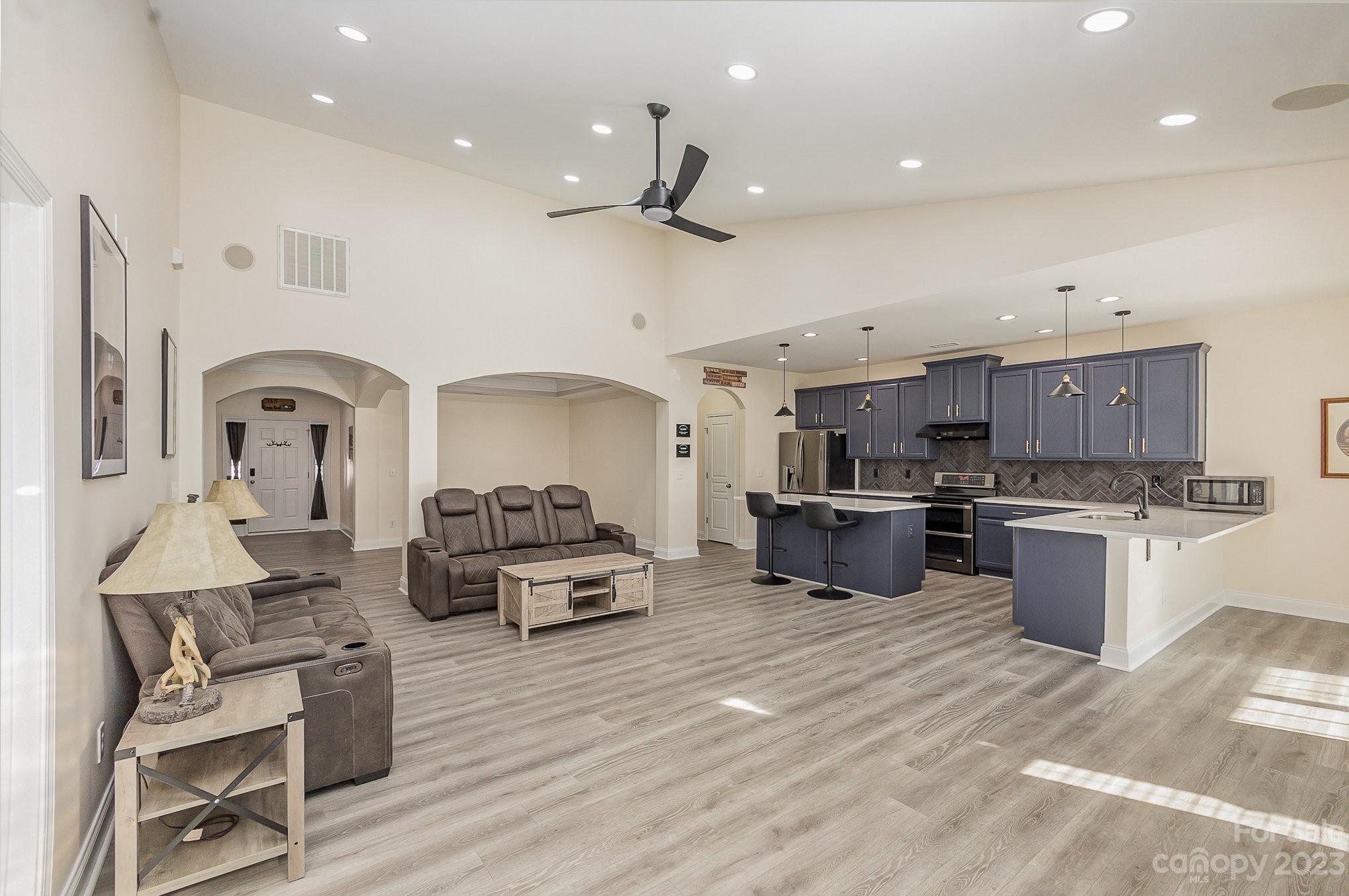 Taylor Glenn - Residential