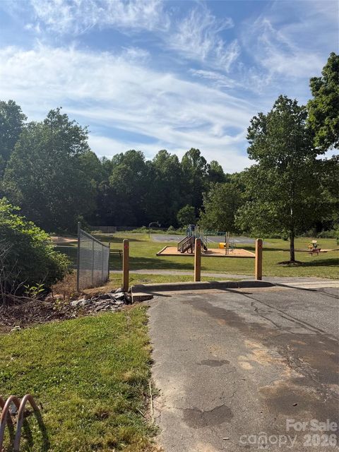 Photo of 171 Ridley Street, Marion, NC 28752 (MLS # 4391495)