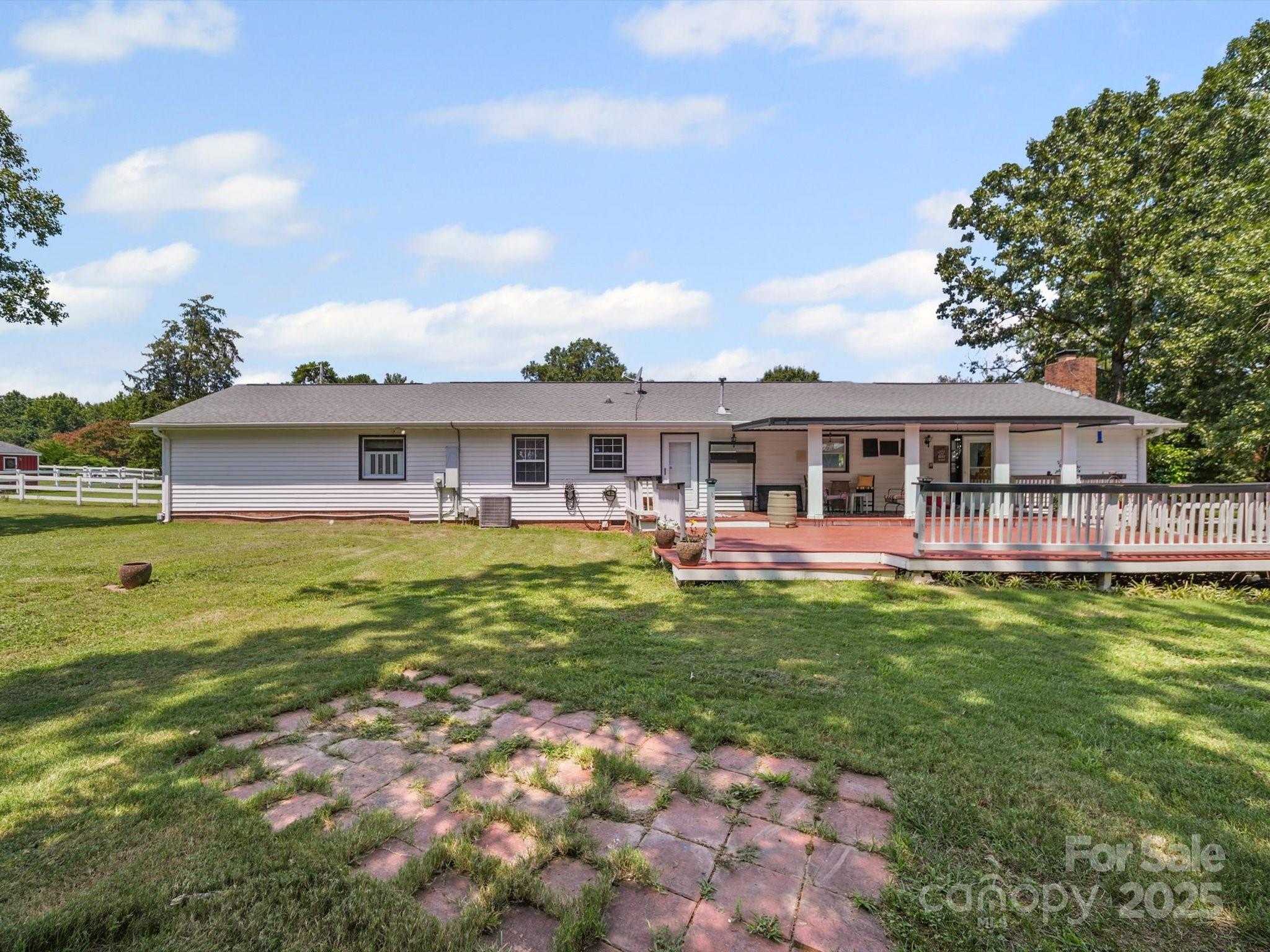 7316 Cunningham Lane
