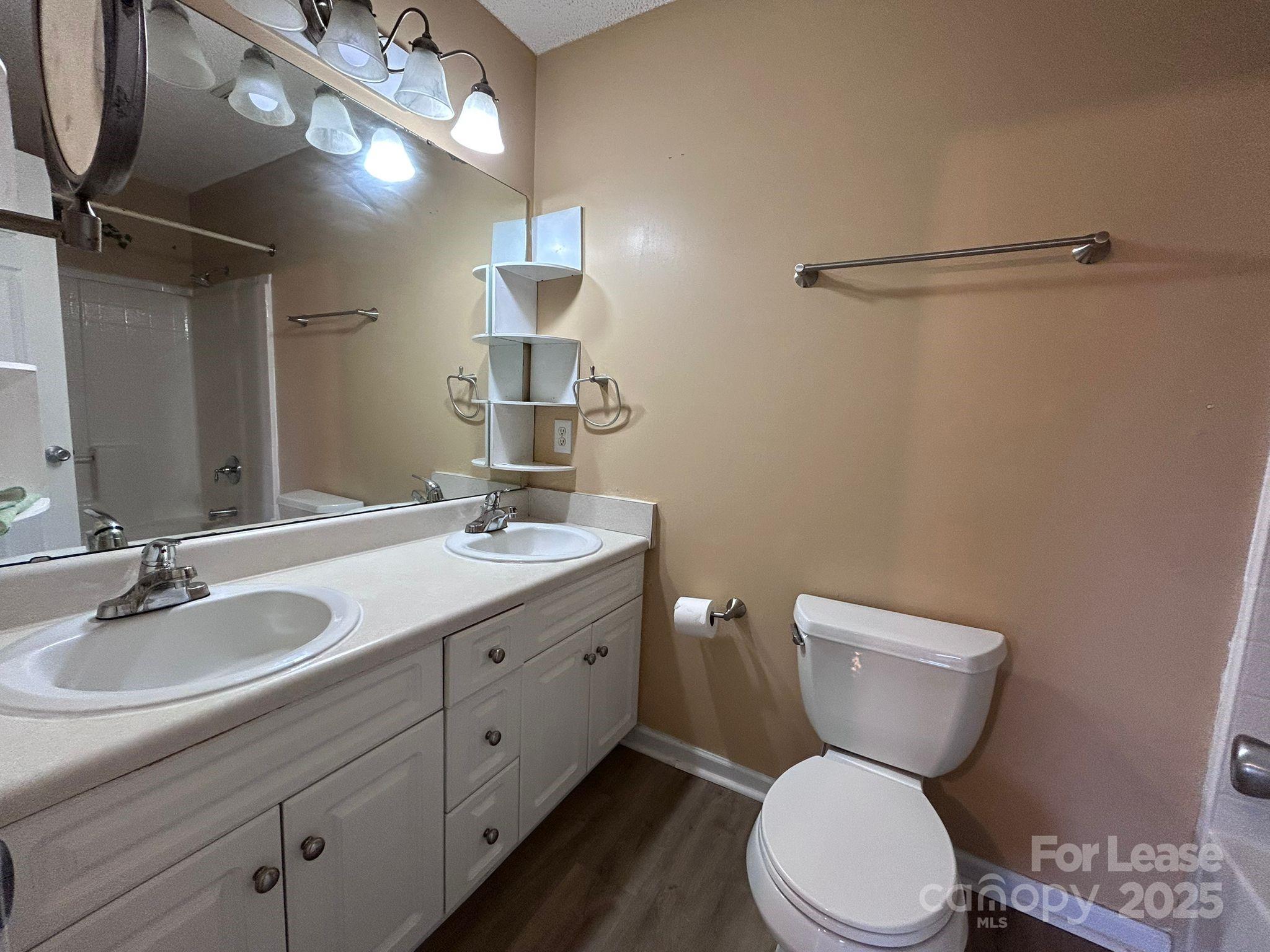 Steele Meadows - Residential Lease