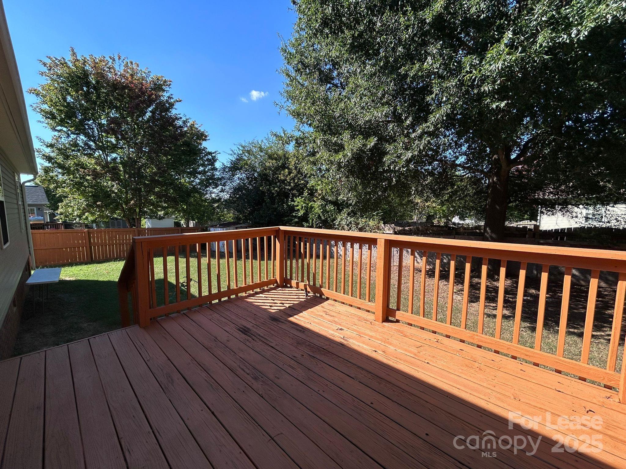 Steele Meadows - Residential Lease